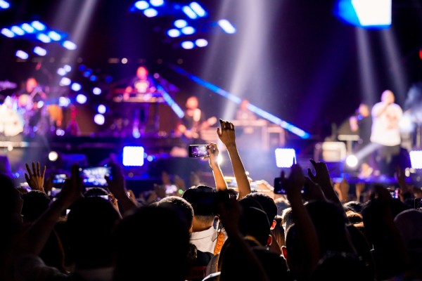 避开五一“人从众”风险：景区如何利用舆情风险预警守住口碑